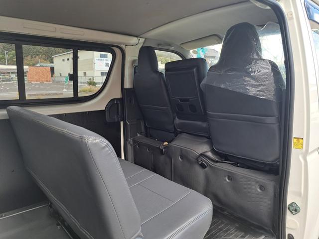 ハイエースバン ロングDX GLパッケージ 4WDディーゼルターボ LEDヘッドライト・フォグランプ 社外15インチアルミホィール TOYOTA純正HDDナビ・テレビ・Bluetooth付 ドライブレコーダー ETC 電動格納ミラー キーレス(55枚目)