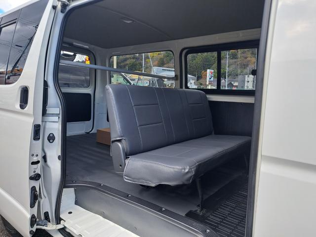 ハイエースバン ロングDX GLパッケージ 4WDディーゼルターボ LEDヘッドライト・フォグランプ 社外15インチアルミホィール TOYOTA純正HDDナビ・テレビ・Bluetooth付 ドライブレコーダー ETC 電動格納ミラー キーレス(57枚目)