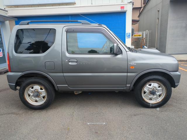 ジムニー ワイルドウインド　切替４ＷＤ　ターボ（車検令和８年９月・保証１年付）基本装備フル装備　純正ＣＤオーディオ　電格ミラー　フロア４ＡＴ　ＡＢＳ　純正１６インチＡＷスタッドレスタイヤ装着済　タイミングチェーンエンジン（8枚目）