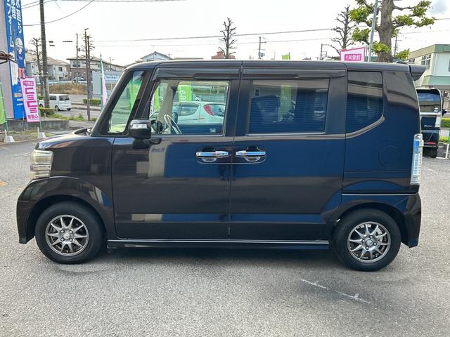 Ｎ－ＢＯＸカスタム Ｇ・ターボパッケージ　（車検２年）基本装備フル装備　両側電動スライドドア　純正ＳＤナビ　ＥＴＣ　スマートキー　プッシュスタート　インパネＣＶＴ　ＨＩＤ　ＡＢＳ　社外１３インチＡＷ　タイミングチェーンエンジン（9枚目）