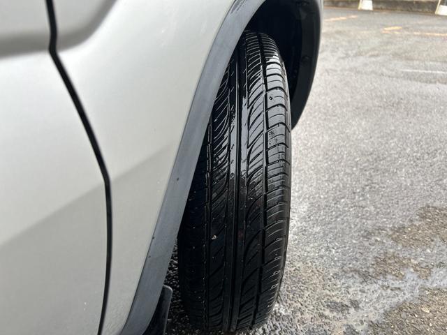 Kei Bターボ 4WD フロア5速マニュアル(車検2年)基本装備フル装備 純正CDオーディオ キーレス 電格ミラー ABS 純正14インチAW タイミングチェーンエンジン(5枚目)