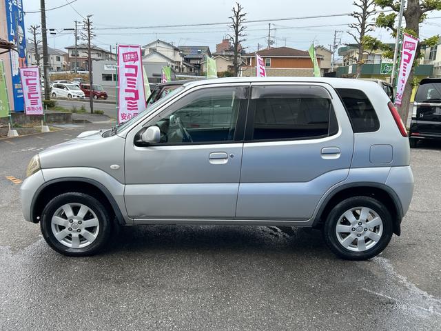 Kei Bターボ 4WD フロア5速マニュアル(車検2年)基本装備フル装備 純正CDオーディオ キーレス 電格ミラー ABS 純正14インチAW タイミングチェーンエンジン(9枚目)