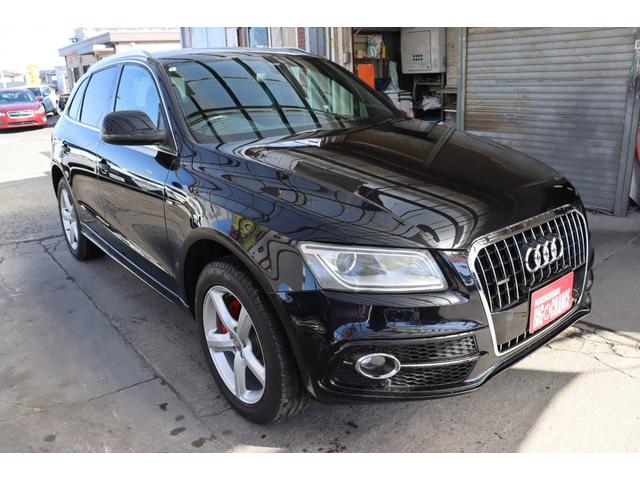 Ｑ５ ２．０ＴＦＳＩクワトロ　Ｓラインパッケージ４ＷＤ　ナビ　バックカメラ　プッシュスタート　スペアキー　パワートランク（19枚目）