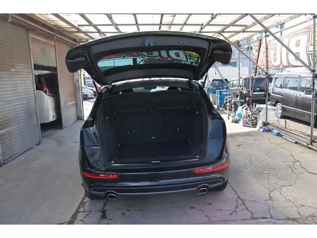 Ｑ５ ２．０ＴＦＳＩクワトロ　Ｓラインパッケージ４ＷＤ　ナビ　バックカメラ　プッシュスタート　スペアキー　パワートランク（25枚目）
