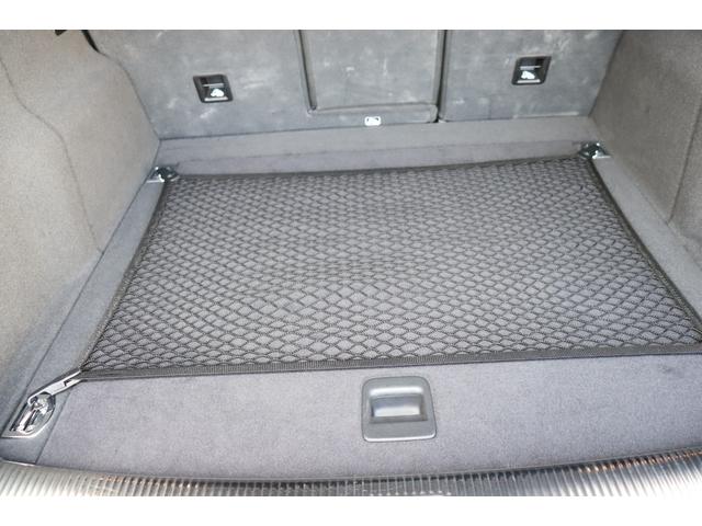 Ｑ５ ２．０ＴＦＳＩクワトロ　Ｓラインパッケージ４ＷＤ　ナビ　バックカメラ　プッシュスタート　スペアキー　パワートランク（27枚目）