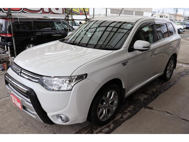アウトランダーＰＨＥＶ Ｇナビパッケージ　ナビ　バックカメラ　プッシュスタート　受電ケーブル付　パワートランク　スタッドレスタイヤ付き　ＥＴＣ　１年保証（22枚目）
