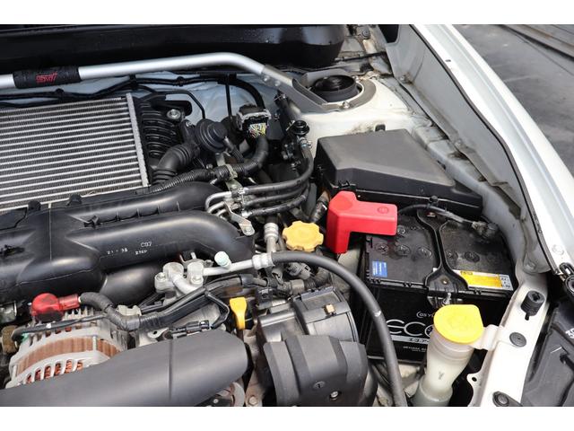 エクシーガ ２．０ＧＴアルカンターラセレクション　４ＷＤ　ターボ　ナビ　バックカメラ　プッシュスタート　バトルシフト　スペアキー　ＥＴＣ　１年保証（13枚目）