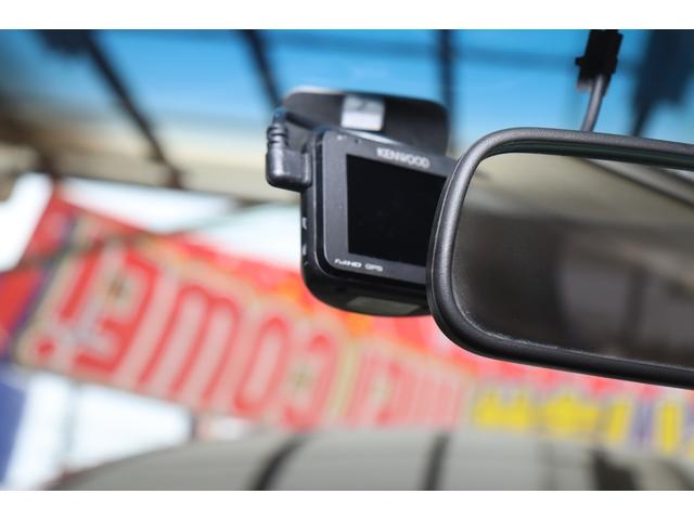 エルグランド 250ハイウェイスター 8人乗り4WD ナビフルセグTV プッシュスタート 両面パワースライドドア ドライブレコーダー スペアキー フィリップダウンモニター ETC1年保証(12枚目)