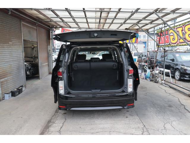 エルグランド 250ハイウェイスター 8人乗り4WD ナビフルセグTV プッシュスタート 両面パワースライドドア ドライブレコーダー スペアキー フィリップダウンモニター ETC1年保証(28枚目)