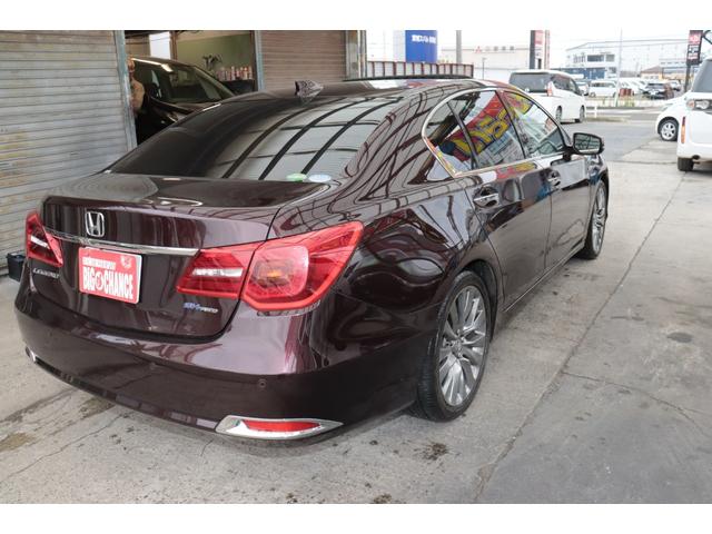 レジェンド ベースグレード EX 4WD HDDナビ バックサイドカメラ 本革シート サンルーフ プッシュスタート プレミアムオーディオ ブラインドスポット ドライブレコーダー スタッドレスタイヤ付き ETC 1年保証(17枚目)