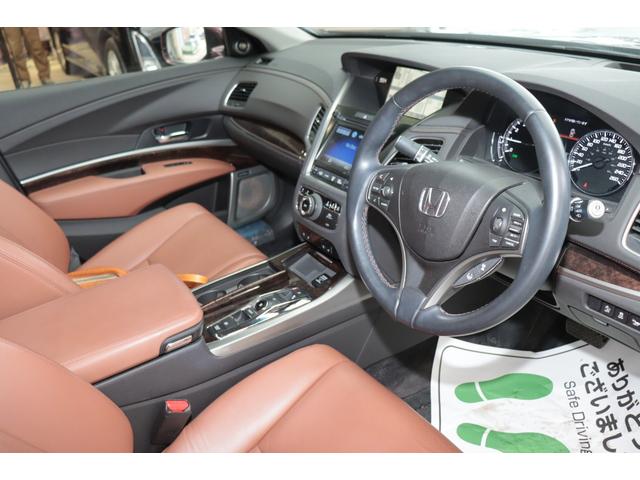 レジェンド ベースグレード EX 4WD HDDナビ バックサイドカメラ 本革シート サンルーフ プッシュスタート プレミアムオーディオ ブラインドスポット ドライブレコーダー スタッドレスタイヤ付き ETC 1年保証(20枚目)