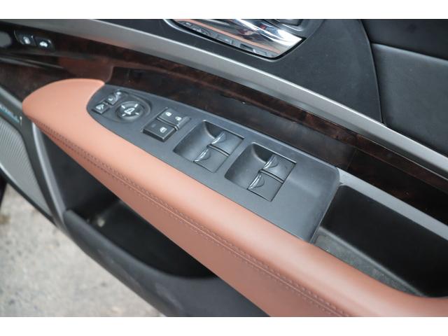 レジェンド ベースグレード EX 4WD HDDナビ バックサイドカメラ 本革シート サンルーフ プッシュスタート プレミアムオーディオ ブラインドスポット ドライブレコーダー スタッドレスタイヤ付き ETC 1年保証(24枚目)