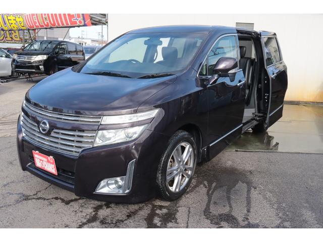 エルグランド ２５０ハイウェイスター　８人乗り　４ＷＤ　社外ＨＤＤナビ　バックカメラ　社外フリップダウンモニター　Ｂｌｕｅｔｏｏｔｈ対応　ＥＴＣ　１年保証（22枚目）