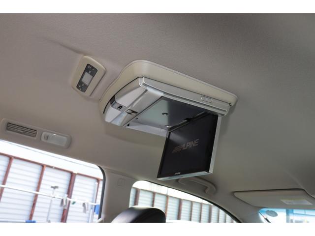 エルグランド ２５０ハイウェイスター　８人乗り　４ＷＤ　社外ＨＤＤナビ　バックカメラ　社外フリップダウンモニター　Ｂｌｕｅｔｏｏｔｈ対応　ＥＴＣ　１年保証（29枚目）