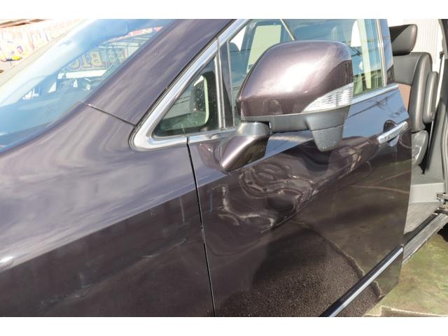 エルグランド ２５０ハイウェイスター　８人乗り　４ＷＤ　社外ＨＤＤナビ　バックカメラ　社外フリップダウンモニター　Ｂｌｕｅｔｏｏｔｈ対応　ＥＴＣ　１年保証（41枚目）