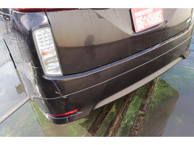 エルグランド ２５０ハイウェイスター　８人乗り　４ＷＤ　社外ＨＤＤナビ　バックカメラ　社外フリップダウンモニター　Ｂｌｕｅｔｏｏｔｈ対応　ＥＴＣ　１年保証（49枚目）