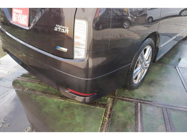 エルグランド ２５０ハイウェイスター　８人乗り　４ＷＤ　社外ＨＤＤナビ　バックカメラ　社外フリップダウンモニター　Ｂｌｕｅｔｏｏｔｈ対応　ＥＴＣ　１年保証（52枚目）