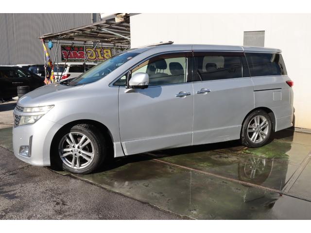 エルグランド ３５０ハイウェイスター　４ＷＤ　関西仕入れ　純正ナビ　フルセグＴＶ　アラウンドビューモニター　サンルーフ　両面パワースライドドア　プッシュスタートスペアキー　ドライブレコーダー　ＥＴＣ１年保証（7枚目）