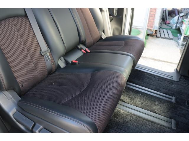 エルグランド ３５０ハイウェイスター　４ＷＤ　関西仕入れ　純正ナビ　フルセグＴＶ　アラウンドビューモニター　サンルーフ　両面パワースライドドア　プッシュスタートスペアキー　ドライブレコーダー　ＥＴＣ１年保証（26枚目）