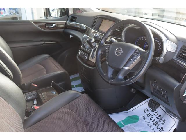 エルグランド ３５０ハイウェイスター　４ＷＤ　関西仕入れ　純正ナビ　フルセグＴＶ　アラウンドビューモニター　サンルーフ　両面パワースライドドア　プッシュスタートスペアキー　ドライブレコーダー　ＥＴＣ１年保証（28枚目）