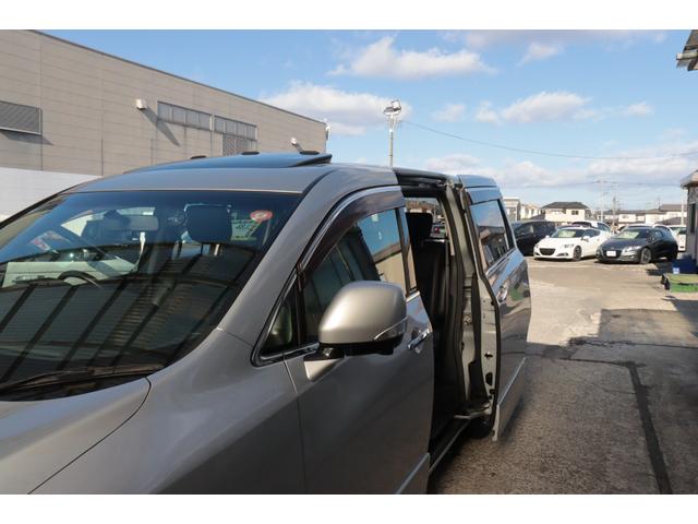 エルグランド ３５０ハイウェイスター　４ＷＤ　関西仕入れ　純正ナビ　フルセグＴＶ　アラウンドビューモニター　サンルーフ　両面パワースライドドア　プッシュスタートスペアキー　ドライブレコーダー　ＥＴＣ１年保証（38枚目）