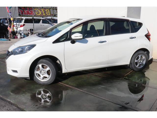 ノート Ｘ　ＦＯＵＲ　後期４ＷＤ　純正ナビ　フルセグＴＶ　バックカメラ　プッシュスタート　インテリジェントキー　社外エンジンスターターＥＴＣ　１年保証（7枚目）