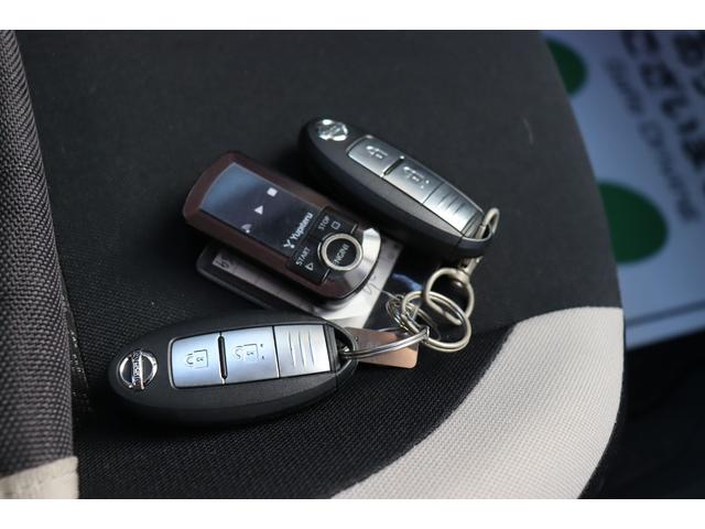 ノート Ｘ　ＦＯＵＲ　後期４ＷＤ　純正ナビ　フルセグＴＶ　バックカメラ　プッシュスタート　インテリジェントキー　社外エンジンスターターＥＴＣ　１年保証（11枚目）