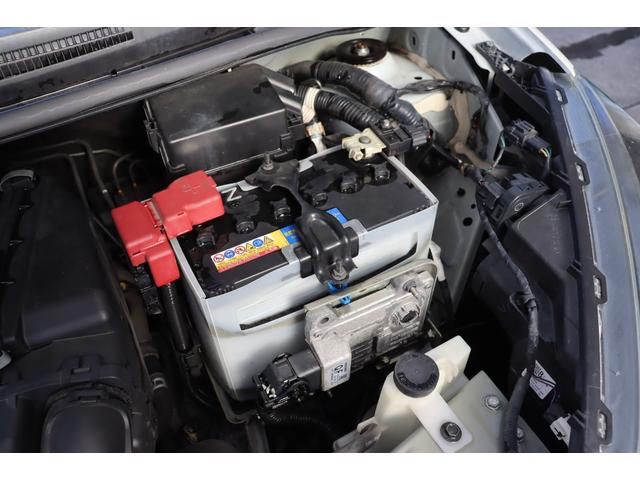 ノート Ｘ　ＦＯＵＲ　後期４ＷＤ　純正ナビ　フルセグＴＶ　バックカメラ　プッシュスタート　インテリジェントキー　社外エンジンスターターＥＴＣ　１年保証（14枚目）