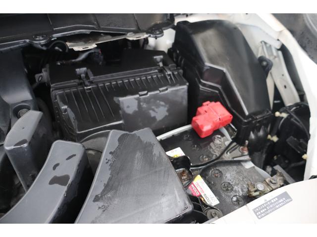 エルグランド ２５０ハイウェイスター　４ＷＤ　純正ナビ　アラウンドビューモニター　プッシュスタート　両面パワースライドドア　フィリップダウンモニター　スペアキー　ＥＴＣ　１年保証（15枚目）