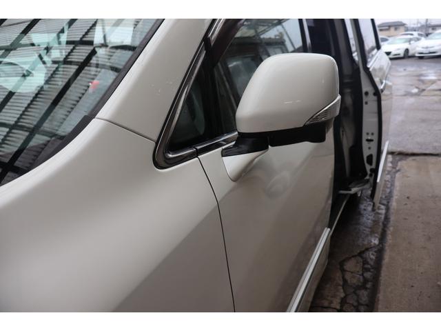 エルグランド ２５０ハイウェイスター　４ＷＤ　純正ナビ　アラウンドビューモニター　プッシュスタート　両面パワースライドドア　フィリップダウンモニター　スペアキー　ＥＴＣ　１年保証（46枚目）