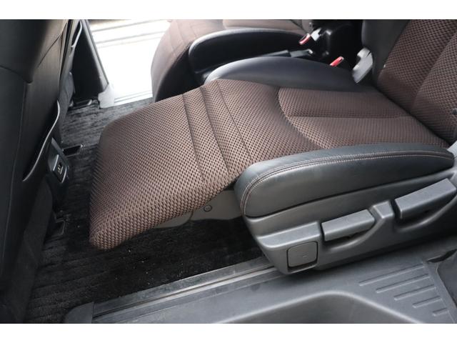 エルグランド ２５０ハイウェイスター　４ＷＤ　純正ナビ　アラウンドビューモニター　プッシュスタート　両面パワースライドドア　フィリップダウンモニター　スペアキー　ＥＴＣ　１年保証（47枚目）