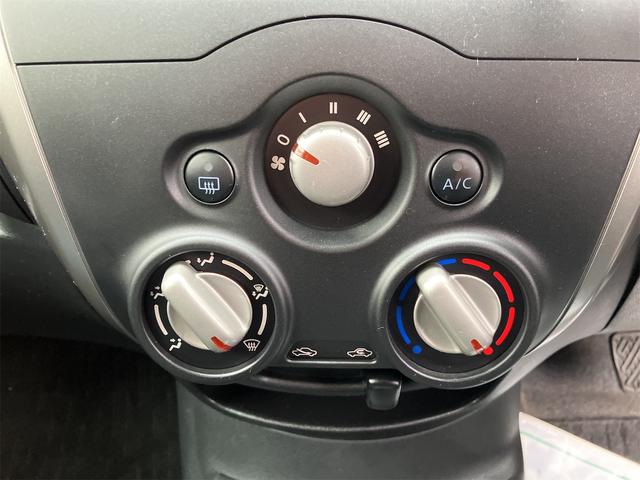 ノート Ｘ　ＦＯＵＲ　４ＷＤ　アルミホイール　スマートキー　電動格納ミラー　ＣＶＴ　盗難防止システム　衝突安全ボディ　ＡＢＳ　ＣＤ　ミュージックプレイヤー接続可　エアコン　パワーステアリング　パワーウィンドウ（11枚目）
