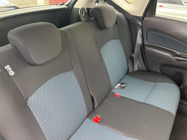 ノート Ｘ　ＦＯＵＲ　４ＷＤ　アルミホイール　スマートキー　電動格納ミラー　ＣＶＴ　盗難防止システム　衝突安全ボディ　ＡＢＳ　ＣＤ　ミュージックプレイヤー接続可　エアコン　パワーステアリング　パワーウィンドウ（18枚目）