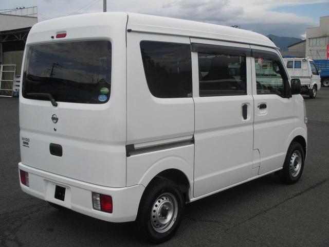 日産 ＮＶ１００クリッパーバン