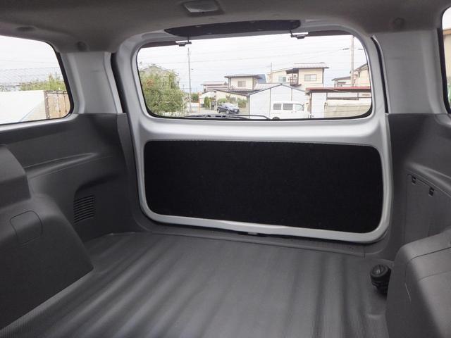 ＮＶ１５０ＡＤ ＶＥ　エマージェンシーブレーキ　４ＷＤ　エアコン　パワステ　パワーウィンドウ　運転席＆助手席エアバック　ＡＢＳ　キーレス　バックカメラ　（２／５人）　ＶＺＮＹ１２（16枚目）