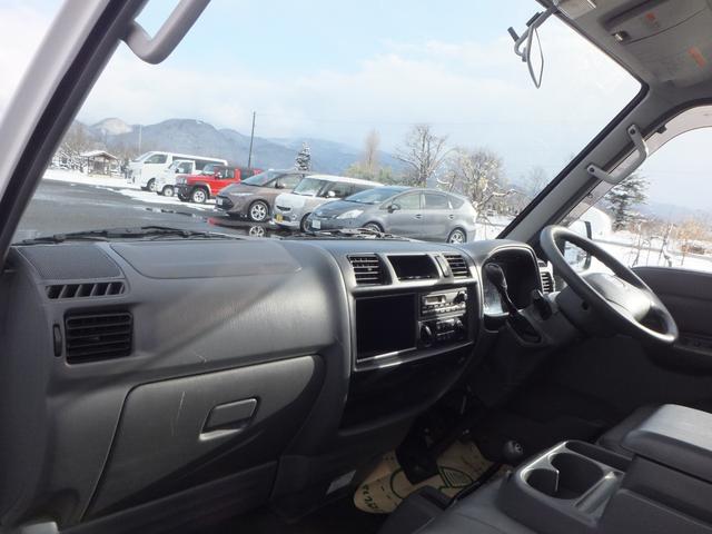 ボンゴトラック ＤＸ　標準　４ＷＤ　１．０ｔ積載　スチール（２４７ｃｍ）三方開　コラムオートマ　エアコン　パワステ　パワーウィンドウ　運転席＆助手席エアバック　（２人）　※オートマ車　ＳＫＰ２Ｌ（4枚目）