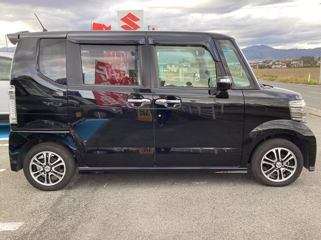 Ｎ－ＢＯＸカスタム Ｇ　両側電動スライド　社外ナビ　衝突被害軽減システム　ＨＩＤヘッド　ＥＴＣ　車線逸脱警報　フォグランプ　純正１４インチＡＷ　電動格納ミラー　フルセグ（3枚目）