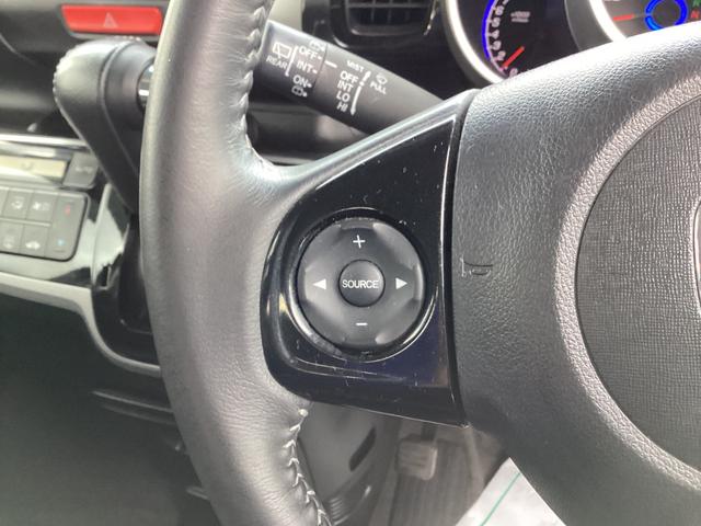 Ｎ－ＢＯＸカスタム Ｇ　両側電動スライド　社外ナビ　衝突被害軽減システム　ＨＩＤヘッド　ＥＴＣ　車線逸脱警報　フォグランプ　純正１４インチＡＷ　電動格納ミラー　フルセグ（13枚目）