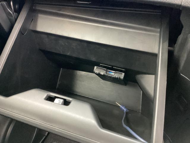 Ｎ－ＢＯＸカスタム Ｇ　両側電動スライド　社外ナビ　衝突被害軽減システム　ＨＩＤヘッド　ＥＴＣ　車線逸脱警報　フォグランプ　純正１４インチＡＷ　電動格納ミラー　フルセグ（26枚目）