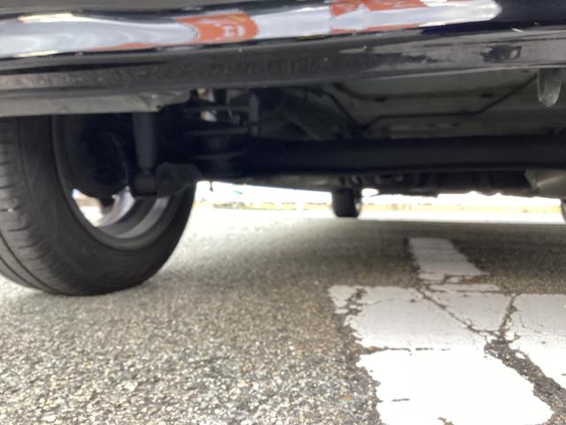 Ｎ－ＢＯＸカスタム Ｇ　両側電動スライド　社外ナビ　衝突被害軽減システム　ＨＩＤヘッド　ＥＴＣ　車線逸脱警報　フォグランプ　純正１４インチＡＷ　電動格納ミラー　フルセグ（30枚目）