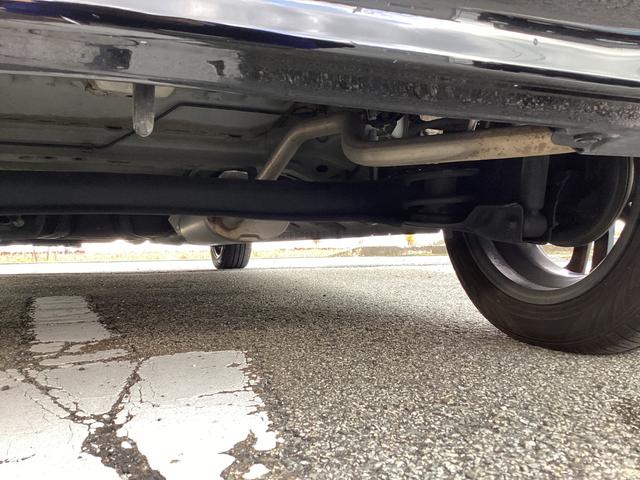 Ｎ－ＢＯＸカスタム Ｇ　両側電動スライド　社外ナビ　衝突被害軽減システム　ＨＩＤヘッド　ＥＴＣ　車線逸脱警報　フォグランプ　純正１４インチＡＷ　電動格納ミラー　フルセグ（31枚目）