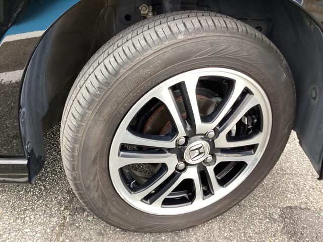 Ｎ－ＢＯＸカスタム Ｇ　両側電動スライド　社外ナビ　衝突被害軽減システム　ＨＩＤヘッド　ＥＴＣ　車線逸脱警報　フォグランプ　純正１４インチＡＷ　電動格納ミラー　フルセグ（33枚目）