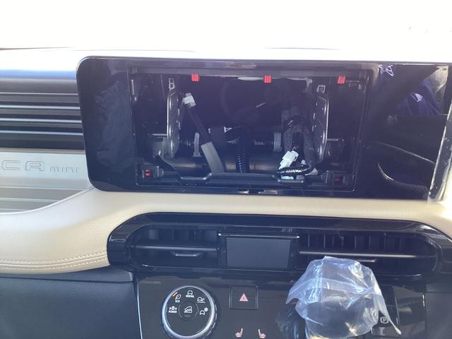 デリカミニ Ｔ　プレミアム　マイパイロット　マルチアラウンドモニター　　両側電動スライドドア　オートエアコン　リアサーキュレーター　電動パーキング　シートバックテーブル　撥水シート　１５インチアルミ（9枚目）