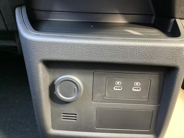 デリカミニ Ｔ　プレミアム　マイパイロット　マルチアラウンドモニター　　両側電動スライドドア　オートエアコン　リアサーキュレーター　電動パーキング　シートバックテーブル　撥水シート　１５インチアルミ（10枚目）