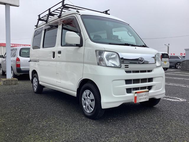 ハイゼットカーゴ クルーズリミテッド　５ＭＴ　純正ＣＤ／ラジオ　リモコンキー　両側スライドドア　電動格納ドアミラー　前後パワーウィンドー　エアコン　パワステ（3枚目）