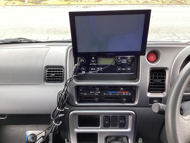 ハイゼットカーゴ クルーズリミテッド　５ＭＴ　純正ＣＤ／ラジオ　リモコンキー　両側スライドドア　電動格納ドアミラー　前後パワーウィンドー　エアコン　パワステ（11枚目）