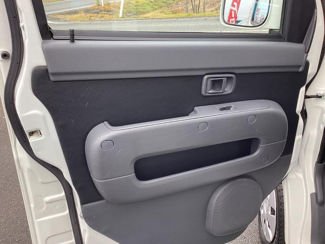 ハイゼットカーゴ クルーズリミテッド　５ＭＴ　純正ＣＤ／ラジオ　リモコンキー　両側スライドドア　電動格納ドアミラー　前後パワーウィンドー　エアコン　パワステ（24枚目）