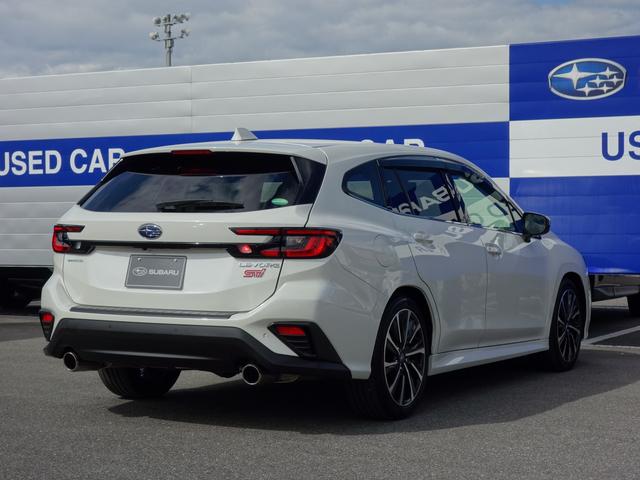 レヴォーグ ＳＴＩ　Ｓｐｏｒｔ　ＥＸ　ＥｙｅＳｉｇｈｔ　Ｘ搭載車　１１．６インチセンターインフォメーションディスプレイ　Ｒカメラ　ＥＴＣ　ドライブレコーダー　障害物センサー　フロント＆リヤフォグランプ　フロント＆サイドカメラ　ドアバイザー　アイサイトＸ（7枚目）