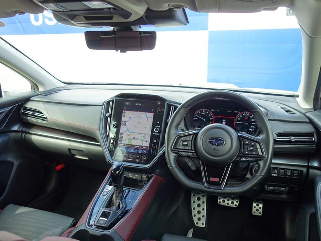 レヴォーグ ＳＴＩ　Ｓｐｏｒｔ　ＥＸ　ＥｙｅＳｉｇｈｔ　Ｘ搭載車　１１．６インチセンターインフォメーションディスプレイ　Ｒカメラ　ＥＴＣ　ドライブレコーダー　障害物センサー　フロント＆リヤフォグランプ　フロント＆サイドカメラ　ドアバイザー　アイサイトＸ（11枚目）