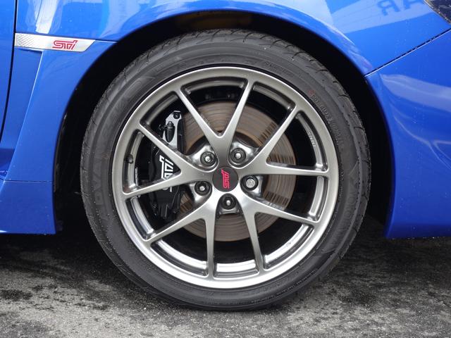 ＷＲＸ ＳＴＩ Ｔｙｐｅ　Ｓ　ナビ　Ｒカメラ　ＥＴＣ　ドライブレコーダー　ナビゲーション　Ｒカメラ　ＥＴＣ　ドライブレコーダー　ＬＥＤアクセサリーライナー　サイドカメラ　ドアバイザー　フロント＆リヤフォグランプ　大型リヤウイング　ＳＩドライブ　リヤビークルディテクション（12枚目）